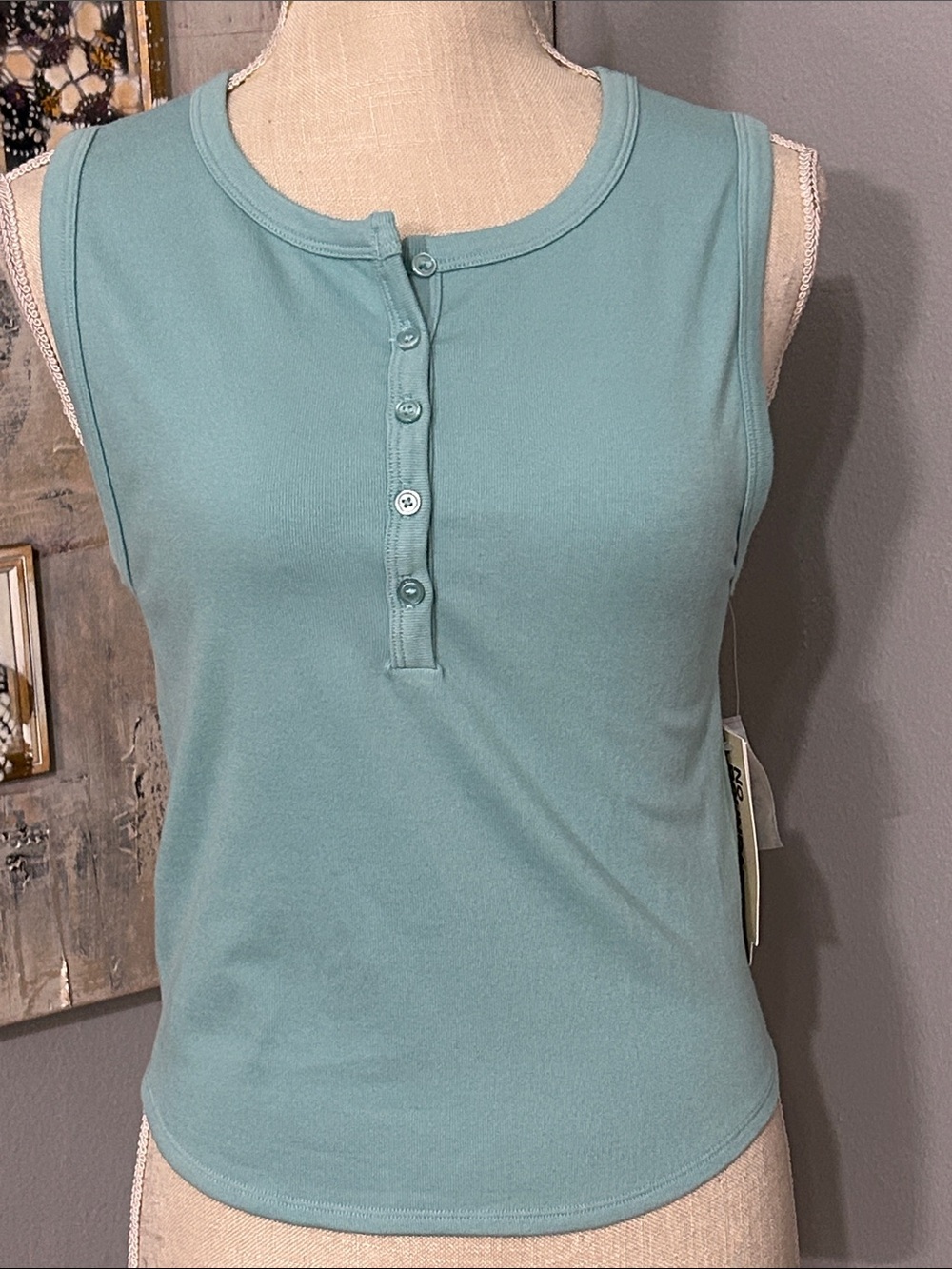 No Boundaries Aqua Tank Top - Sleeveless Crew Neck